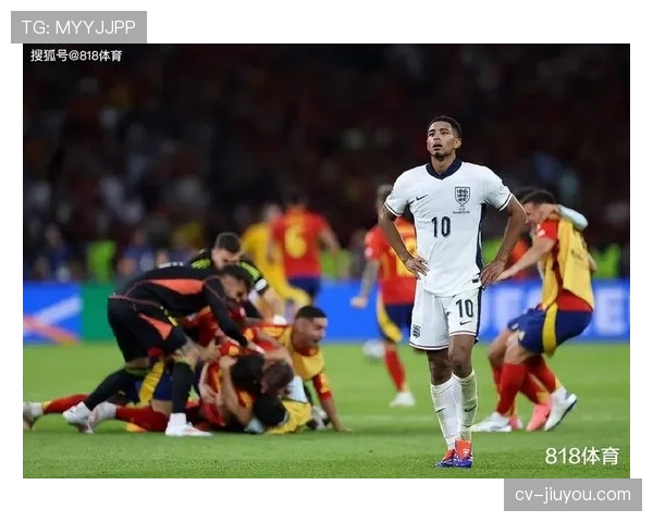 聚焦贝林厄姆：欧冠四分之一决赛前夜参加马德里本地青少年足球诊所